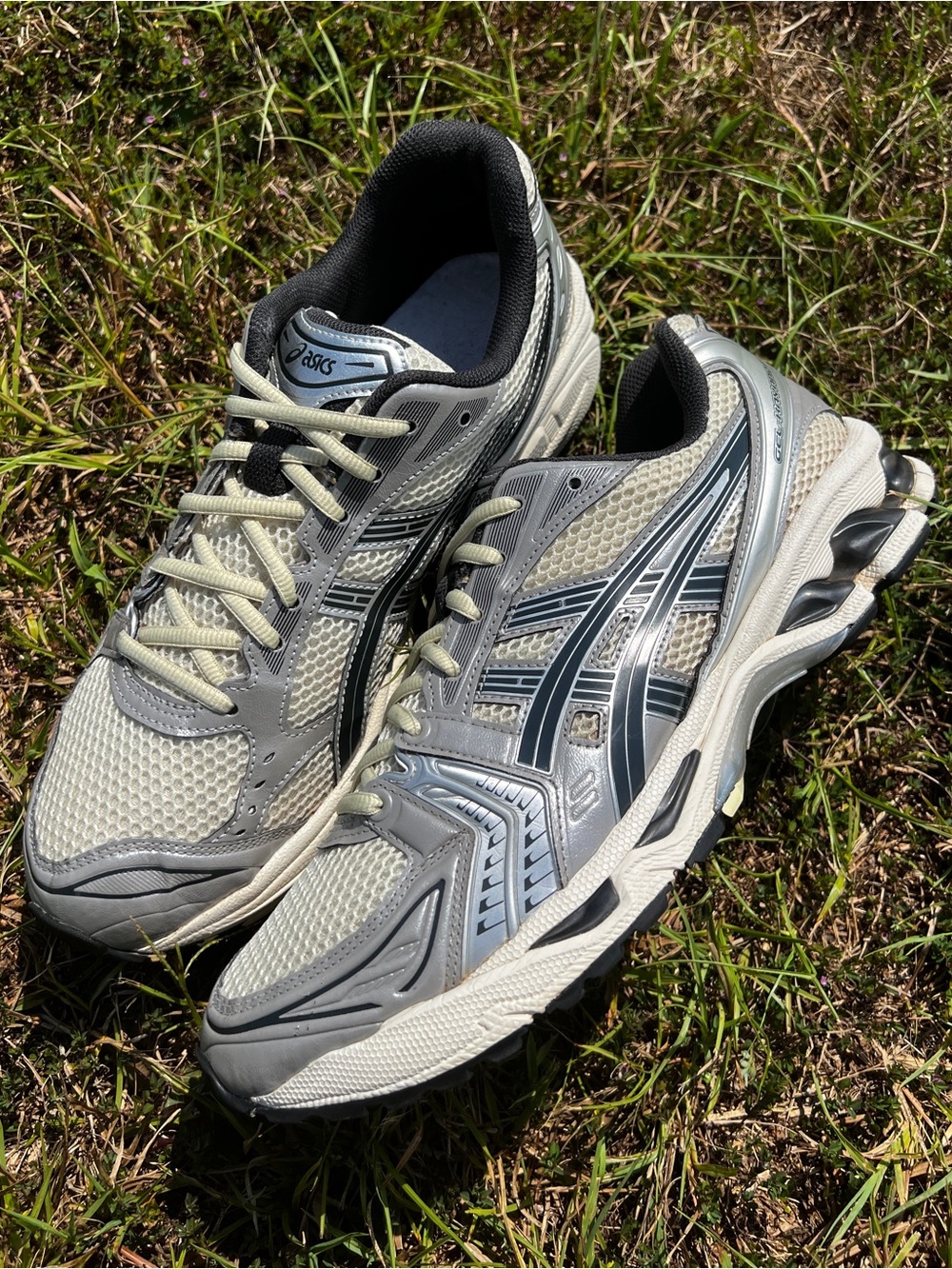 CLEAN Asics size 11 Mens Gel-Kayano 14 Steeple Grey Running shoes